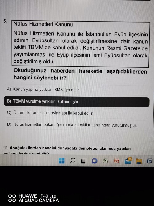 Arkadaşlar bu sorunun cevabı ne olabilir ben b dedim ama emin değilim açıklamalı yazana 🌟 vereceğim