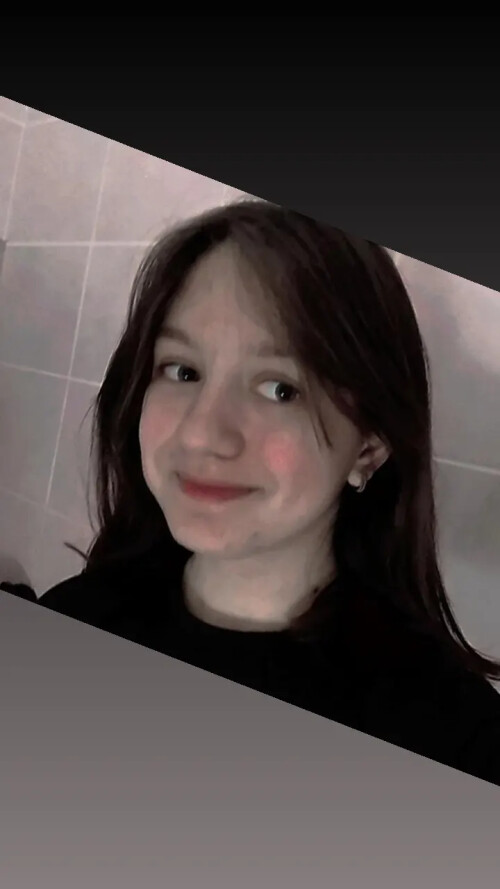 herkez anlık atsın bu benim fotom
bir iki gün önce çekmistim

silinmesin diye: 8-8=