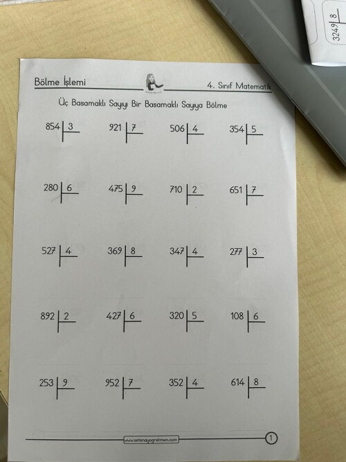 Sizi çok seviyorum 1 yıldız verebilir misiniz Allah'ın izniyle inşallah 1 yıldız verebilir misiniz bu arada ev ödevime yardım ede bilirmisiniz