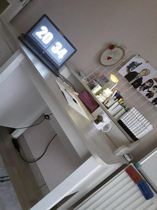 ...
Cevaba bakar mısın 5 dakikanı almazz