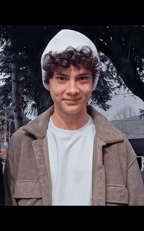 ❤❤❤
Yarışmaya katılanlar 
Ilke Tekin
Şerif Ali Hatipoğlu 
Grup kuruyorum
Alya Köksal
Özge çelik 
Selin Nisa karagöz 
Soruyu görmeyenler olursa arkadaşsanız haber verirsiniz +katılanlar hikayelerini buraya ismi olmayanlarda şimdi katılabilir
1.5 y
2.3y
3.1y
4 ve 5. Ye 1 hikaye daha yazıp verecekler ve en iyi olanda 2y alacak
Hikayeler buraya basarilarrr