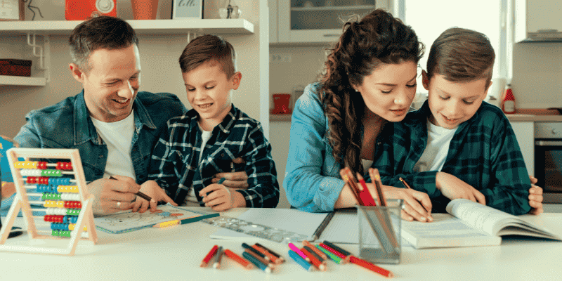 anne baba ilkokul etkinliği